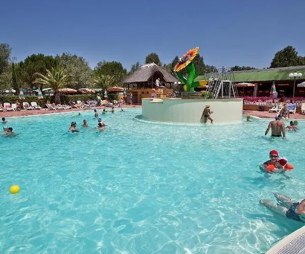 Camping Helloocamp Marina Di Bibbona