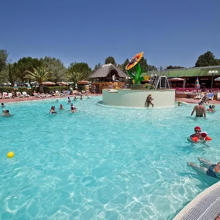 Campsite Helloocamp Marina Di Bibbona