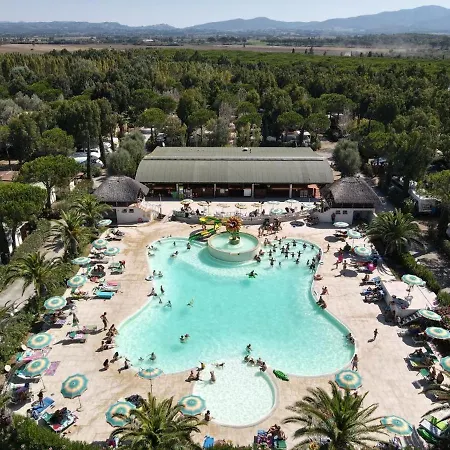 Campsite Helloocamp Marina Di Bibbona