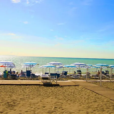 Helloocamp Campsite Marina Di Bibbona